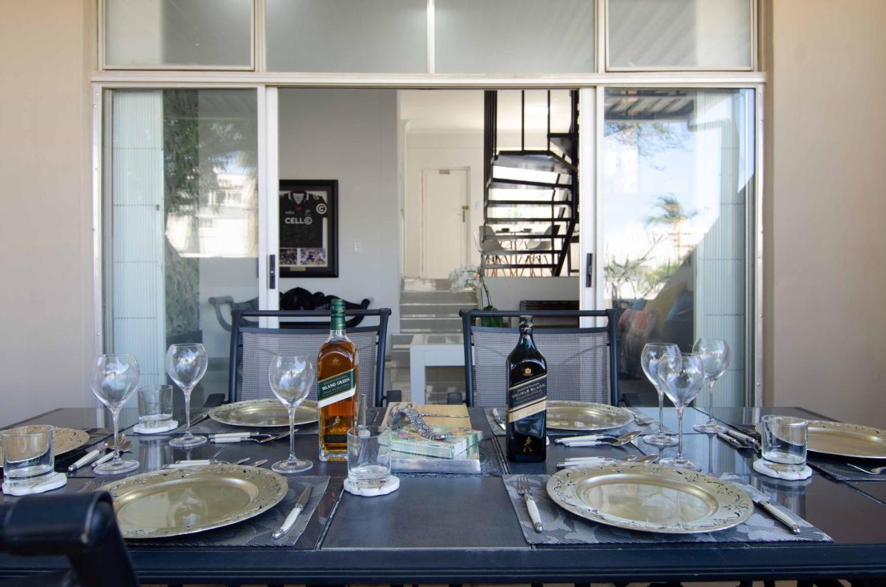 2 Ipanema Umhlanga Garden Unit Next Door To The Oyster Box Apartment Durban